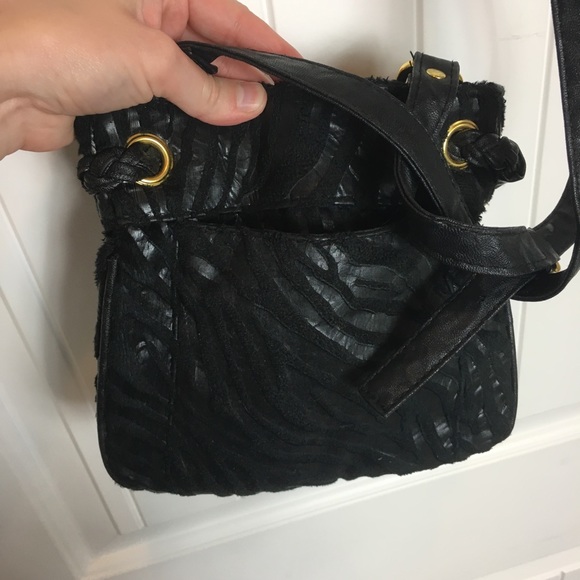 Braciano black crossbody purse with tassel - Picture 4 of 8